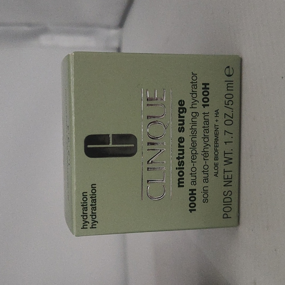 Clinique All About Eyes and Moisture Surge Duo Retail $120 - Picture 2 of 3
